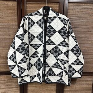 Johnny Was Quilted Jacket Coat Sweater Women's, Ramel/Black/White. Large